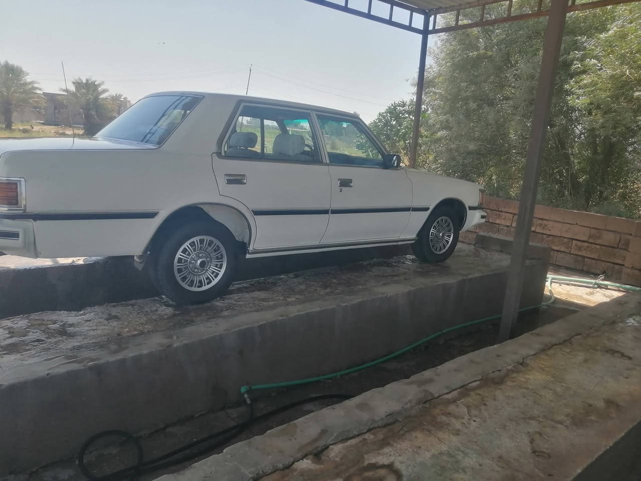 السلام عليكم للبيع سوبر موديل 82 كير محرك شركه سياره بلادي مكانه صلاح الدين قضاء الضلوعيه السعر خاص اتصل ***********
