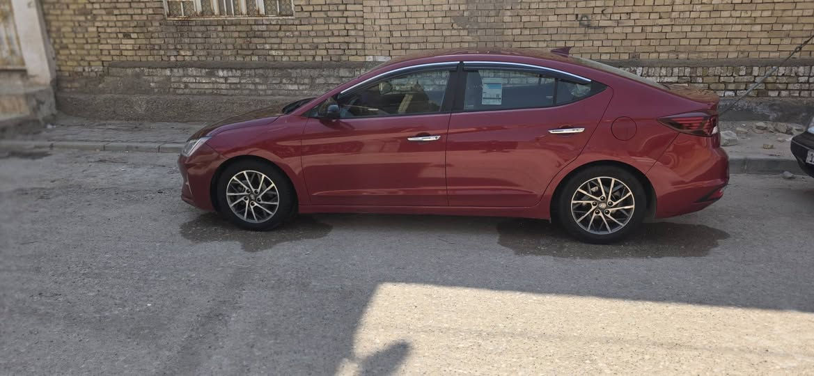 سلام عليكم الانتر وارد امريكي موديل2019
حادث جاملغ او بنيد بدون دواخل محرك 2000 دوش كير At
رقم انكليزي ميسان بسمي تحويل مباشر ماكن سياره ميسان 
مواصفات نص فول لا ستفسار *********** يوجد واتساب او مراوس عادي

نص مكتوب في الصور:
- الثلاثاء