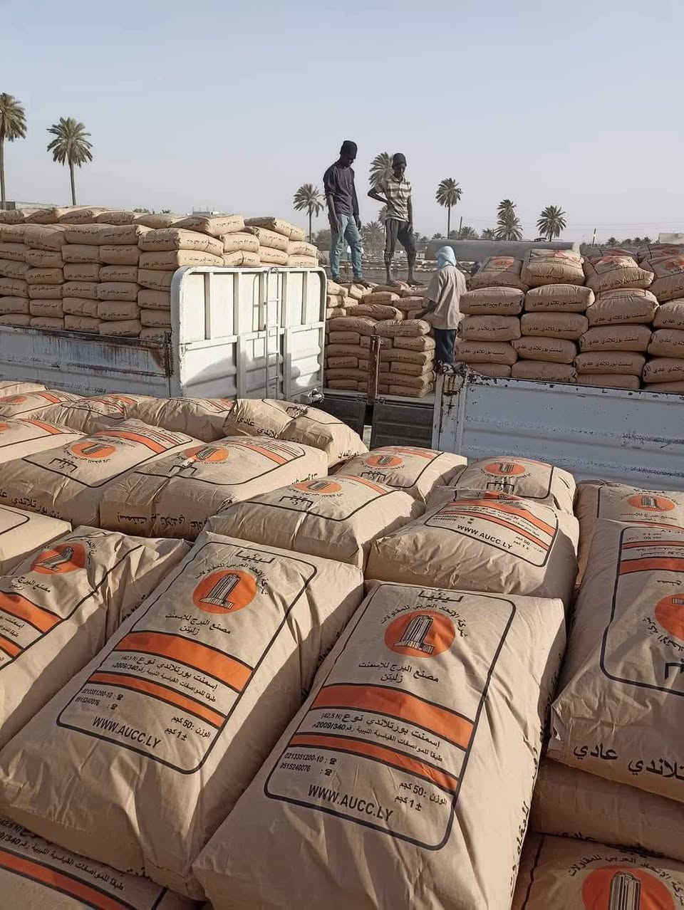 بعد السلام تم افتتاح مواد بناء بل كامل يعني شتريد موجود تصلك مواد الباب بيت 
يوجد مواد بناء  ابلوك حديد اسمنت  عله ماستر رفدين قطع اكتروني مده 18شهر مواد توصلك البيت بسعاره مناسبه
للأستفسار اتصل على الرقم او على الوتساب ***********
من بعد اذن الادمن المحترم طبعا مكان مكتب شرقاط سوق الابهار   مختصر كل مواد موجوده
