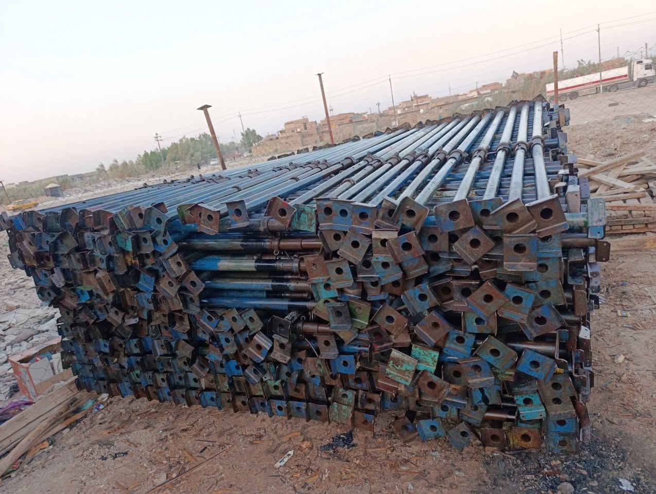 السلام عليكم جكاة للبيع طول 5متر 
العنوان بابل حي العسكري للاستفسار 
***********
