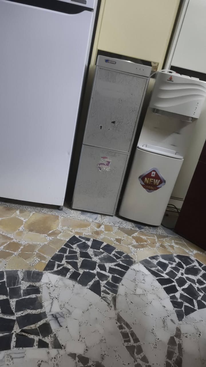 للبيع***********
