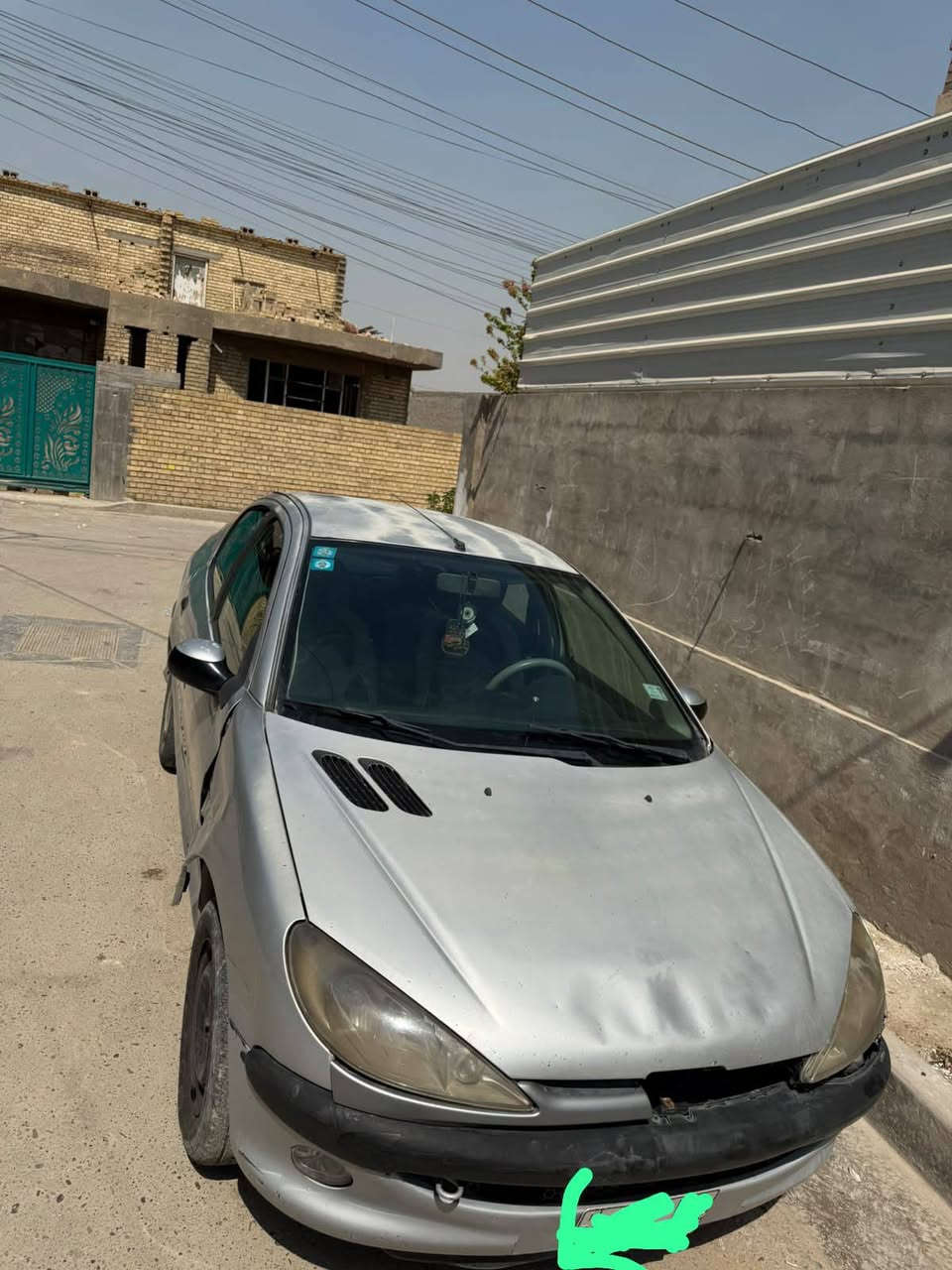 السلام عليكم بيجو فرنسي ٢٠٦ موديل ٢٠٠٩ باسمي السياره تمشي يرادلها ترتيب 
السعر 40$ وبيه مجال
الرقم:***********
