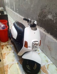 بوليس • حاويه • اوراق