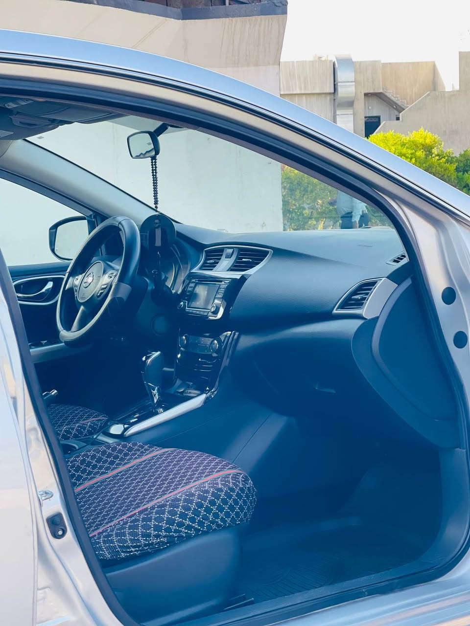 🚘 نيسان سنترا SV

📅 الموديل: 2017
📍 رقم أربيل
🛣️ العداد: 98 ألف كم
⚙️ المحرك والكير: شرط

✨ المواصفات:
• بصمة
• رادار
• فول تحكم ستيرن
• نظام ECO
• كاميرا

🔧 الأضرار:
• بابين سكن مبدل بيلادي
• قطعتين كلير
• بجم خلف كبس

📸 صورة الحادث مرفقة بالمنشور للتوضيح

💰 السعر: 91$ قابل للتفاوض

📍 الموقع: كركوك

📞 للاستفسار:
*********** كركوك, العراق

نص مكتوب في الصور:
- BidFax Nissan Sentra 2017 Silver 1.8L vin: ...3N1AB7AP5HY233234 free car انتقال < قد تكون الصور محمية بموجب حقوق الطبع والنشر. مزيد من المعلومات حفظ مشاركة BidFax Nissan Sentra S 2017 Sil... BidFax Nissan Sentra S 2017 Sil... النشاط الإشعارات بحث الرئيسية
- Nissan Sentra 2017 Silver 1.8L vin: ...3N1AB7AP5HY233234 free car