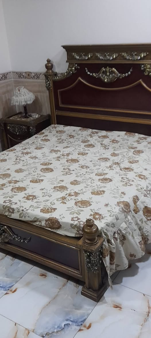 السلام عليكم
غرفه مصريه(دمياطيه )
السعر ٥٥٠
المكان الكريعات 
موبايل *********** 
لانرد علي التعليقات فقط الاتصال

