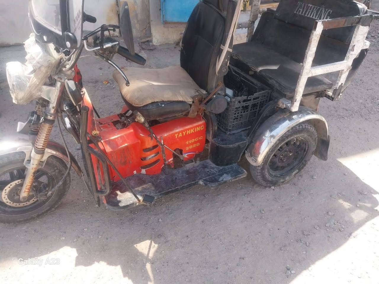سلام عليكم ستوته للبيع موديل 21 ستوته جديده ونظيفه محرك صار لي اربعه ايام استوى الشده ستوته اوتوماتيك كهربائيات كلها شغاله لايت شغال اسطابات شغاله كهربائيات كلها شغاله باتري مال سايبي ستوته اخذتها باثنين مليونين بس محتاج اريد ابيعه ستوته جديده ونظيفه شرط الفحص المكان بصره الزبير سوق الكبير السعر 700 وبها مجال للشر ***********

