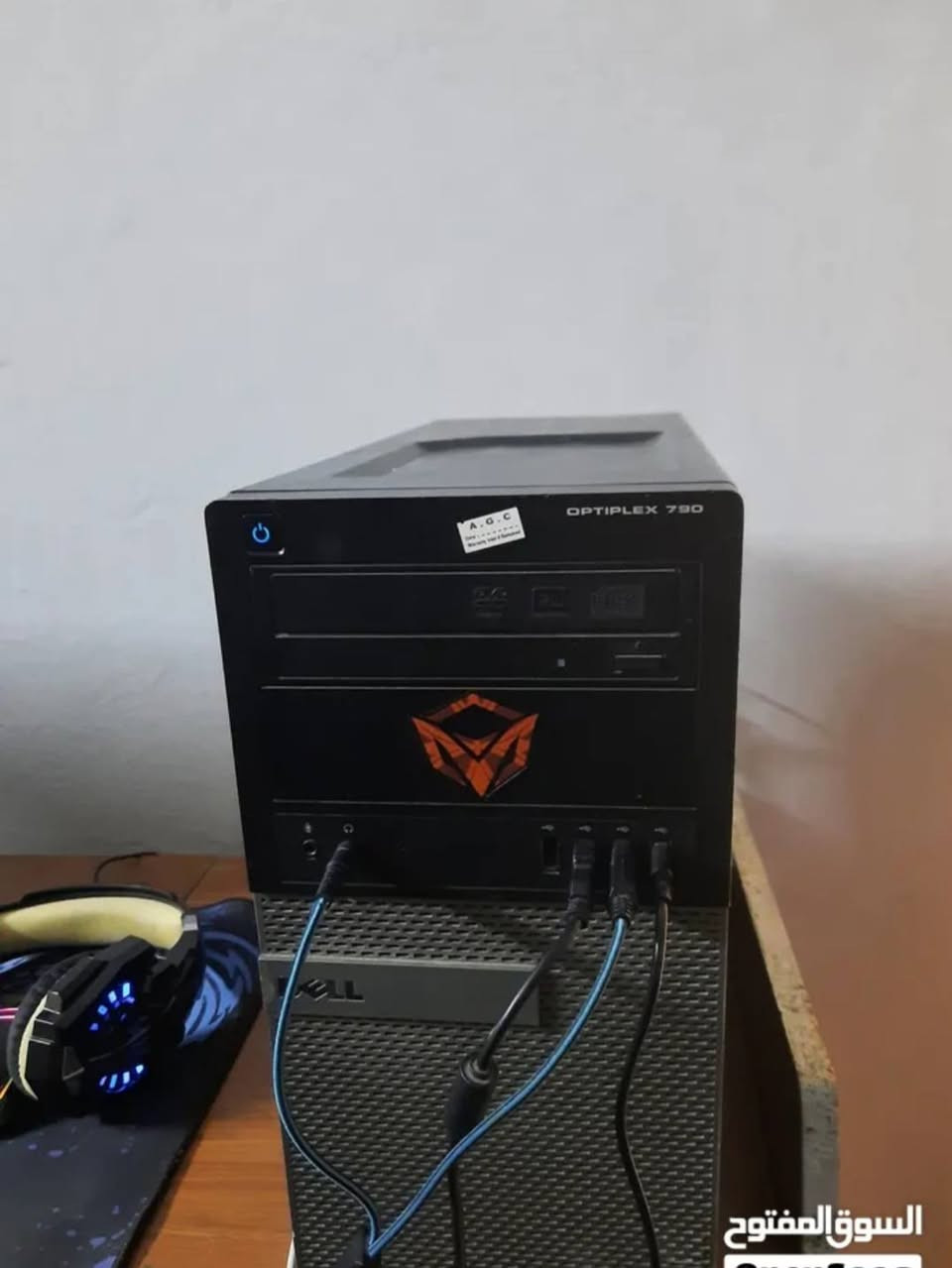 تجميعة كاملة مع شاشة للبيع بسعر 500 الف

cpu: i5 2400   3.10HZ

GPU: RX 570

Ram: 16GB 

PUS: 500w 

SSD: 128GB

HDD: 1Tb

ماوس  ، كيبورد  ، سماعه   ، ماوس باد , شاشة 

السعر: 500 الف

 مكاني البياع ماعندي توصيل 
تواصل خاص: ***********
