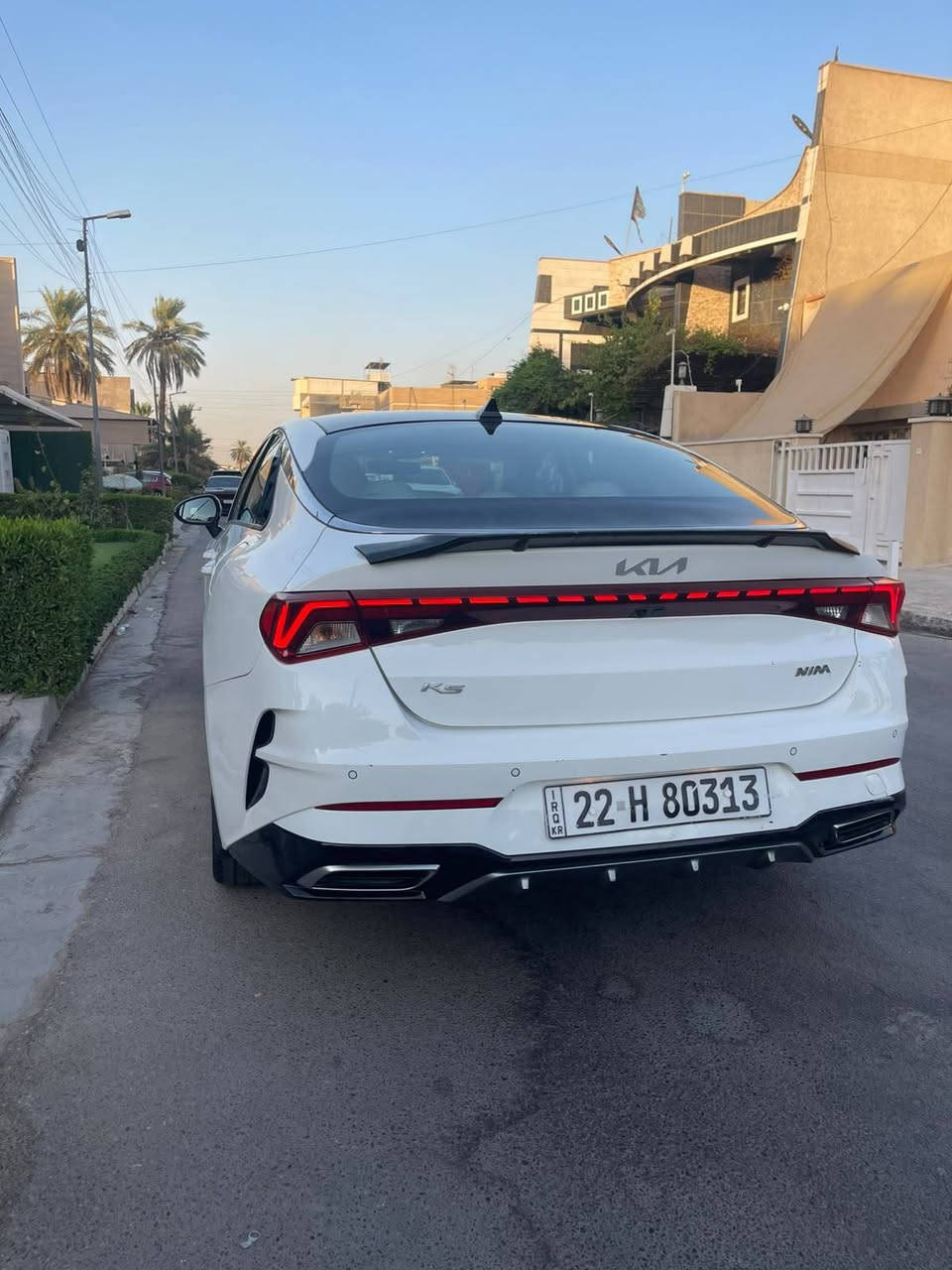 الموديل 2022
‏مكينه دوش 2000
‏ردار امامي خلفي 
‏تشغيل عن بعد 
‏جنطه ذكيه 
‏ويل 18 كروم
‏سياره ترحيب +مري شفط
‏فول تحكم 
‏كشن السايق كهربائي 
‏ماشيه 81 الف حقيقي 
‏تبريد امامي خلفي 
‏السياره بسمي 
‏..خمس انضمة قيادة ..
‏.سياره جديده مال جناي ..جديده كلش ..
‏بصمتين السياره .
‏(بارد بالصندوق كد شبر)
‏***********
‏السعر 183  وبي مجال بسيط
‏مكان السياره بغداد
