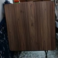 ميز خشبي • نظيف • بغداد الصليخ