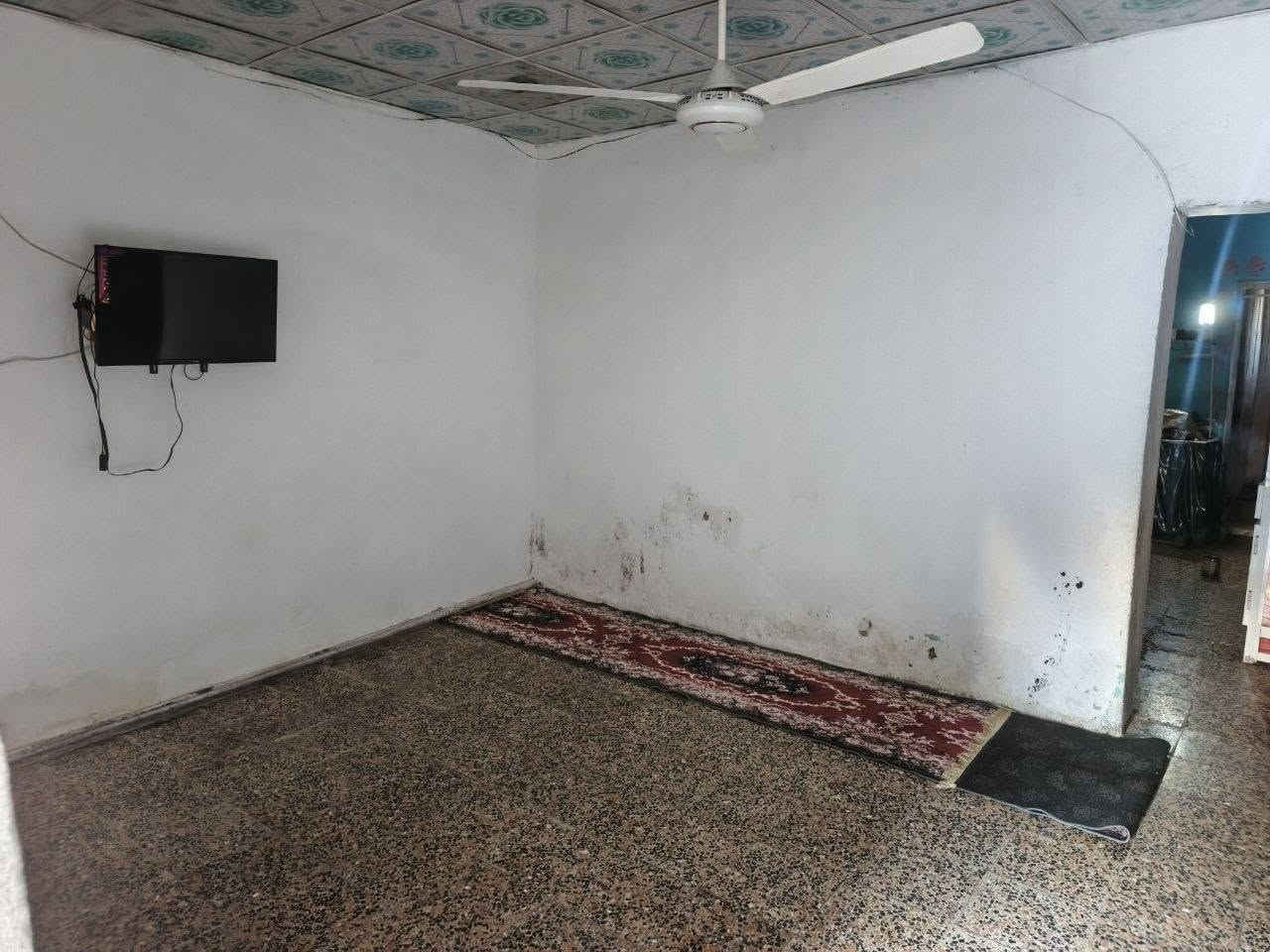 السلام عليكم بيت 110 متر 
عنوان الحميديه بل بدايه   ***********  سعره 35 وبي مجال  باقي تفاصيل تصل عل رقم
