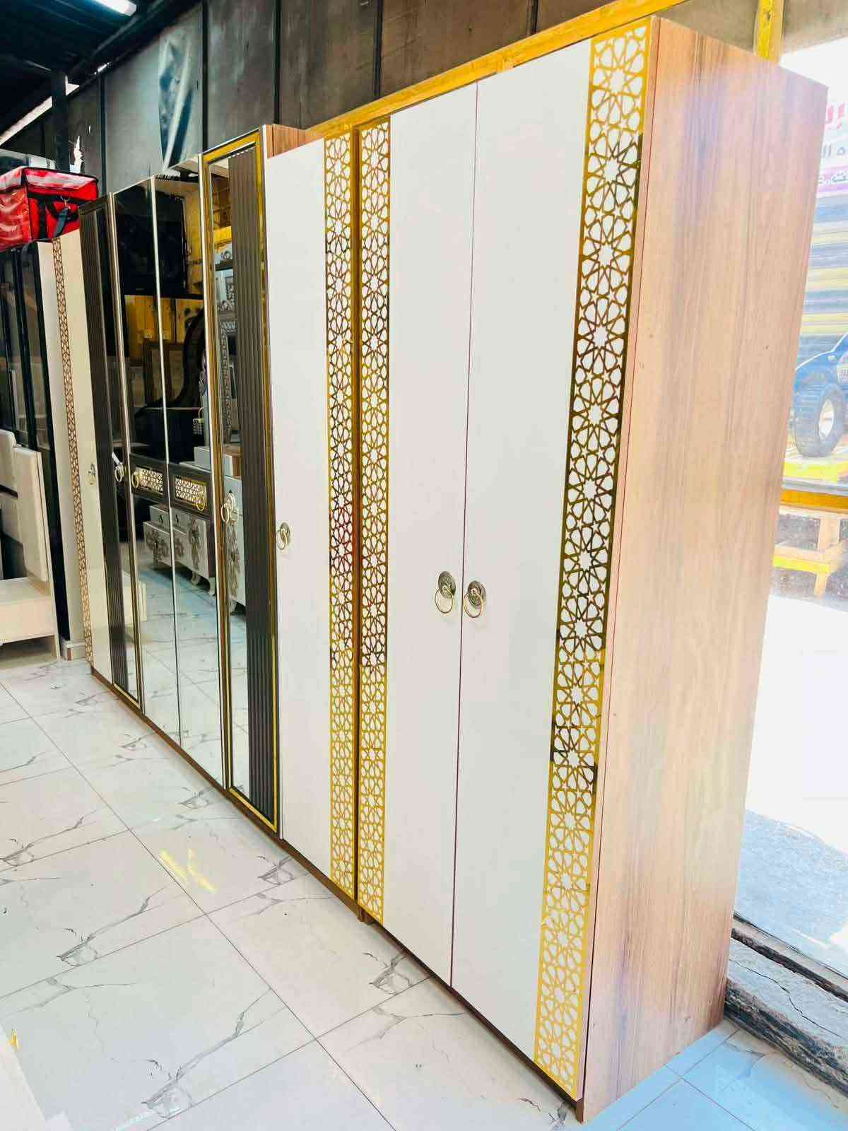 ‎غرف نوم عشر قطع ضخمه شغل ثقيل كلش سعر 900‎ Singapore
