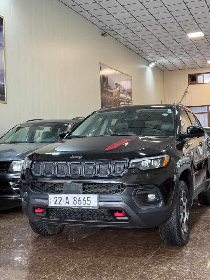 � للبيع | Jeep Compass Trailhawk 2022 🔥
⭐ Trailhawk | 4x4 | USA 🇺🇸

🔹 الموديل: 2022
🔹 الفئة: Trailhawk
🔹 المحرك: 2.4L | 4 سلندر
🔹 الدفع: 4x4
🔹 الممشى: 54,000 كم
🔹 المواصفات: أمريكي 🇺🇸
🔹 اللون: أسود 🖤
🔹 الحالة: بدون أي قطعة مصبوغة ✅
🔹 المكان: أربيل
🔹 السعر: 16,800$ 💰

✨ المواصفات:
• بانوراما 🌌
• كراسي تبريد وتسخين ❄️🔥
• كراسي خلفية تسخين 🔥
• 5 كاميرات 📷
• شاشة إلكترونية
• شفت إلكتروني
• مواصفات Trailhawk مع نظام 4x4

🔥 سيارة نظيفة جداً، بدون صبغ، ومحرك 2.4L أربع سلندر.

📍 أربيل
💰 السعر: 16,800$

📞 للاستفسار والتواصل:
***********
