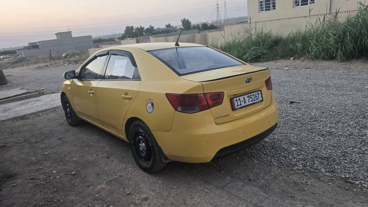 كيا سيراتو موديل ١٠ رقم بغداد الشرعي بكركوك بطاقة بانزين بيها بدون ضرر كير محرك صدر تاير كهربائيات تبريد تدفئه كله شرط للبيع السعر ٧٥ مكان السياره كركوك ***********
