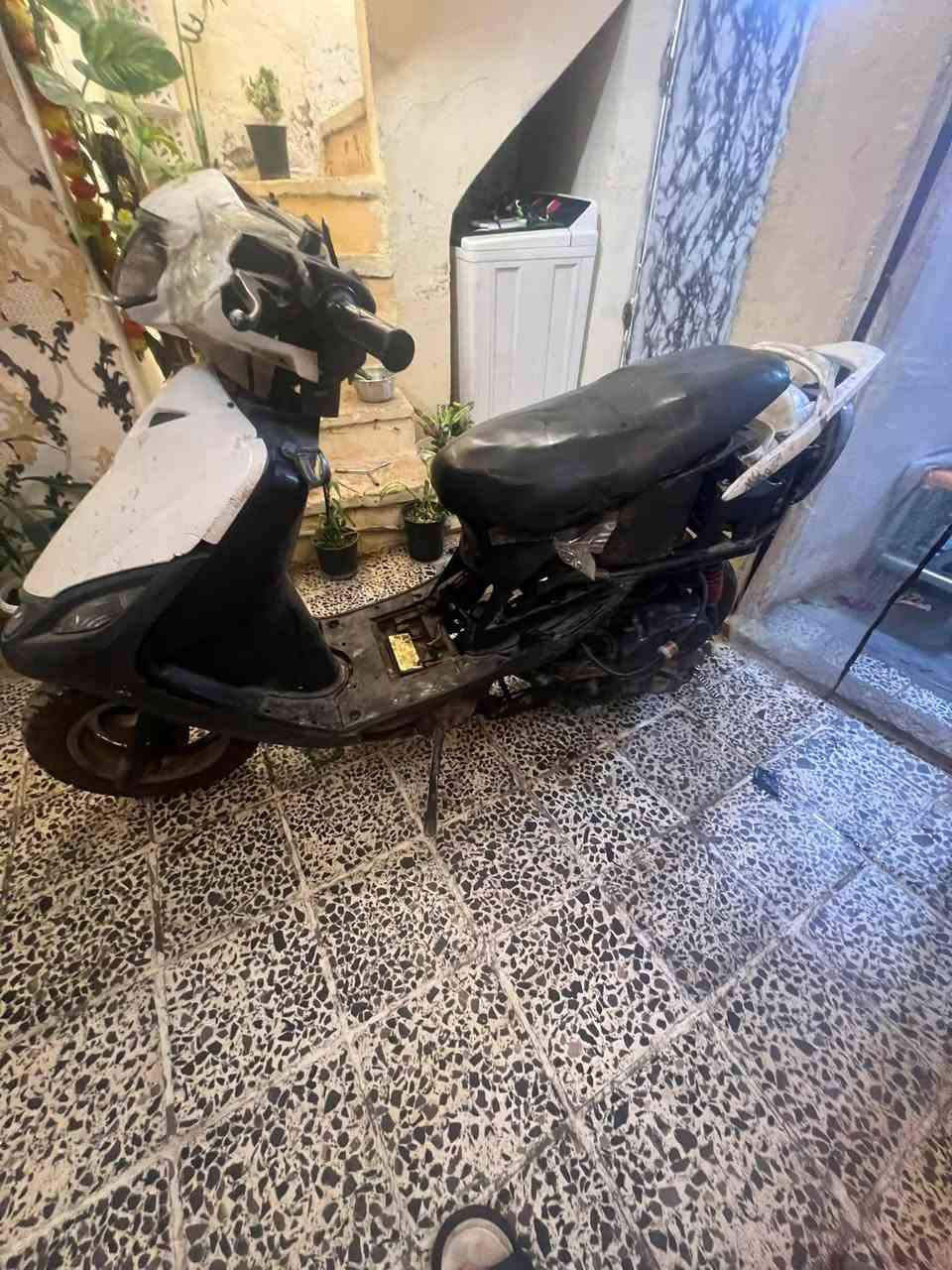 ماكس ثعلب ١٤٠ طافيه ابيع كوم حديد ب٦٠ حمل واخذ مكاني بغداد الكفاح باب الشيخ
***********
