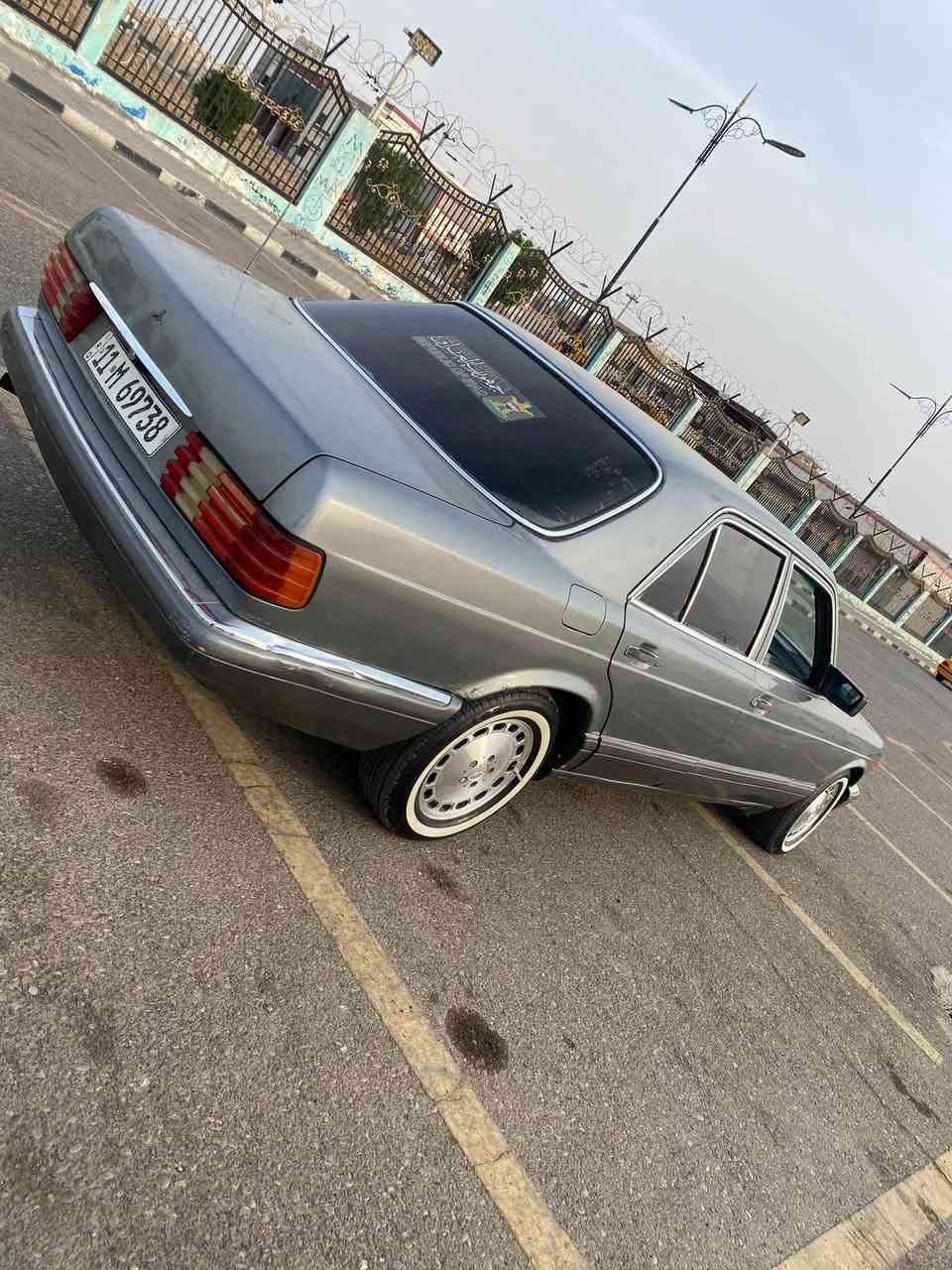 مرسيدس • ١٩٩٣ • رقم بغداد