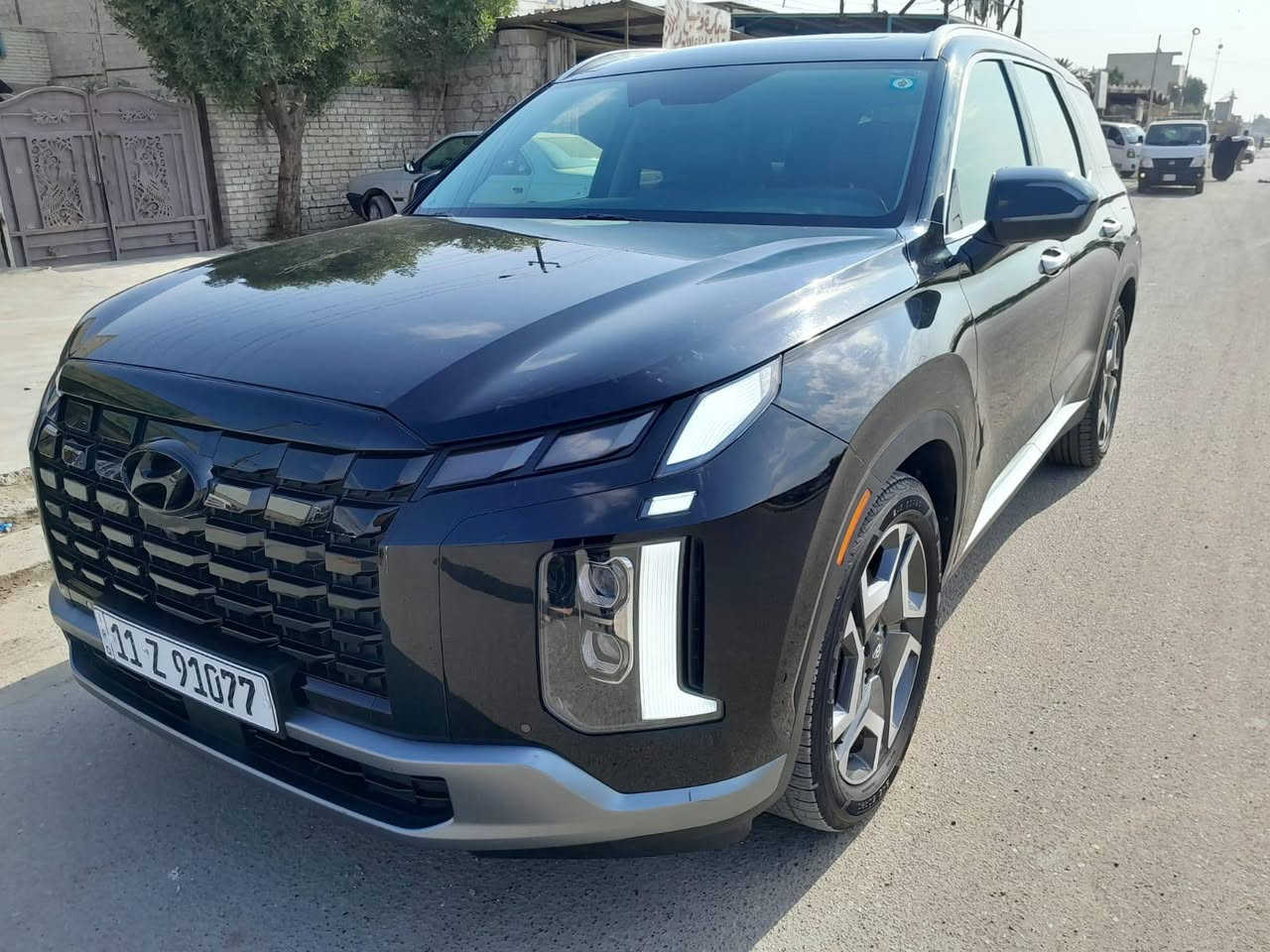 سلام عليكم بلسايد ٢٠٢٣
مواصفات لمتد
***********
سعر285 وبيها مجال 

حادث موضح سونار وصور صبغ قليل بجاملغ فقط 

مكاني بغداد 

اذا مراوس بسياره اقل ميخالف

نص مكتوب في الصور:
- سونار بغداد لفحص ضرر السيارات بأحدث الأجهزة
- بأدارة سلام السمكري
- ***********
- اسم الزبون حسين كماش التاريخ 26|11|2025 رقم التقرير 943
- نوع العجلة والموديل بلازيد 2023 رقم العجلة 91077 بغداد
- ملاحظة : نخلي مسؤوليتنا بعد انتهاء الفحص وتسليم التقرير الى الزبون
- Activate Windows
- 1.فحص الكشر الاطارجي فقط+ 2.عدم فحص الشواصي+
- 3.يوجد رصعات في اجزاء من السياره+ خدوش+ تكحيل+
- 4.تبديل البدنه الاماميه+
- صباغ تبديل بارد
- Galaxy A14