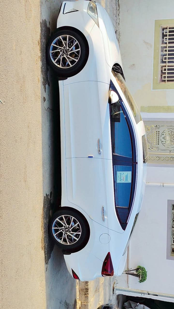 سلام عليكم  انتره  البيع  مكفوله  كفاله  عامه 2019:: : وارد خليجي. فول موصفات  محرك جديد. تخم تاير. جديد   مكفوله كفاله. عامه. بختصار.   سعر 165 ورقه. *********** سياره. حساسات الامري شفط وبعد مواصفات  سنويه.  بسمي. رقم. بغداد.    محرك. 2000 دوش
