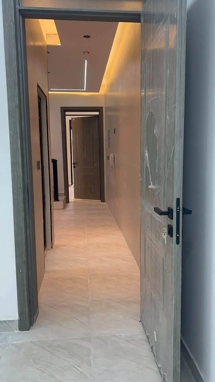 🏠دار  للبيع | مودرن زيرو حديث
📍 الموقع: بغداد – الدورة – البو عيثة
📐 المساحة: 75 متر
↔️ الواجهة: 5 متر
↕️ النزال: 15 متر

🏡 تفاصيل الدار:
• 3 غرف نوم
• صالة
• استقبال
• مطبخ
• بناء مودرن زيرو حديث ✨

📜 السند: طابو سند 25
📑 التنازل: شركة + إقرار محكمة

📞 للاستفسار والمعاينة:
☎️***********
☎️***********
