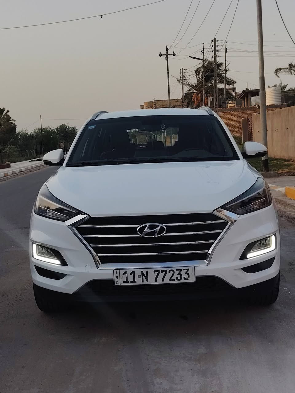 السلام عليكم 
توسان 2019 خليجي مكفوله رقم بغداد 
السيارة ع وضع الشركه جديدة حيل برغي مامفتوح بيها بصمه تشغيل وبصمه ابواب حساسات كامره خلفيه +داش كامرا السيارة ماشيه 108. مكان السيارة ذي قار الرفاعي 
موبايل *********** 
السعر 183وبيها مجال
ملاحظه بيها رصعات اثنين زغار اباب السايق ووحده بالجاملغ
