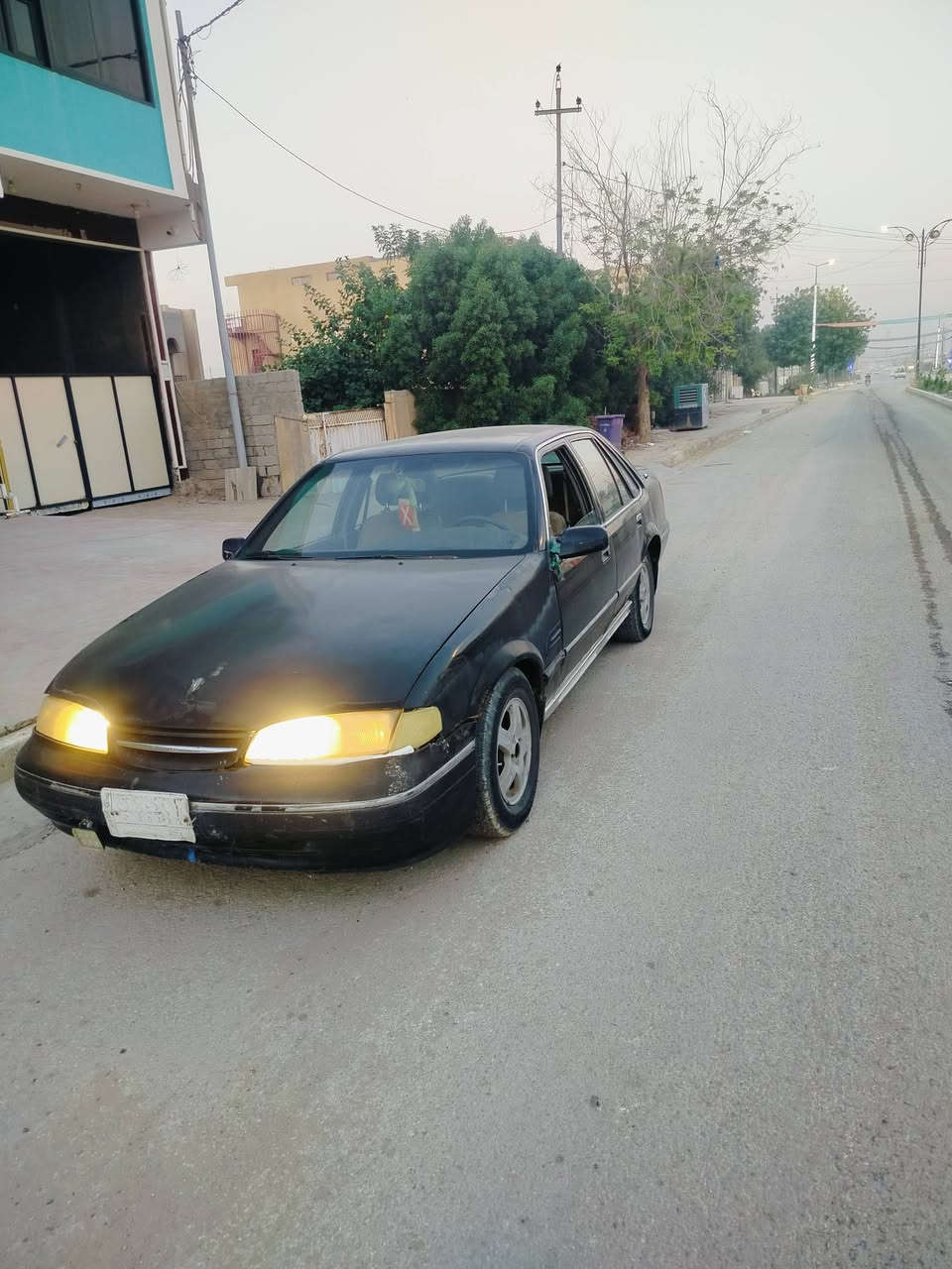 السلام عليكم برنس فراشه للبيع بدون حادث وبدون صبغ كير اوتو موديل 96رقم بغداد تبريد شغال رقم الهاتف ***********
