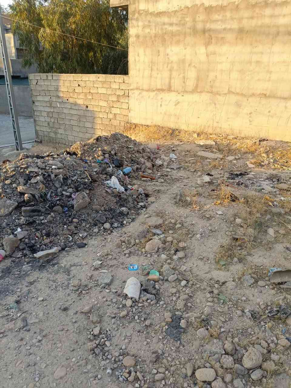 سلام عليكم قطعة البيع خلف المستشفى جلولاء العام كامل خدمات  خلف جامع الهداية والمغفرة
سلام عليكم قطعة البيع خلف المستشفى جلولاء العام كامل خدمات  خلف جامع الهداية والمغفرة 200متر السعر20وبية مجال رقم الاستفسار على هذا ***********
