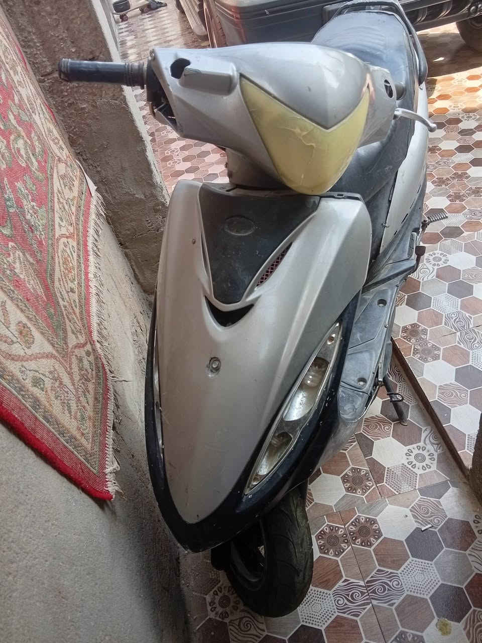 دراجه جيفور كايمه للبيع ٢٠٠وبيه مجال ***********

