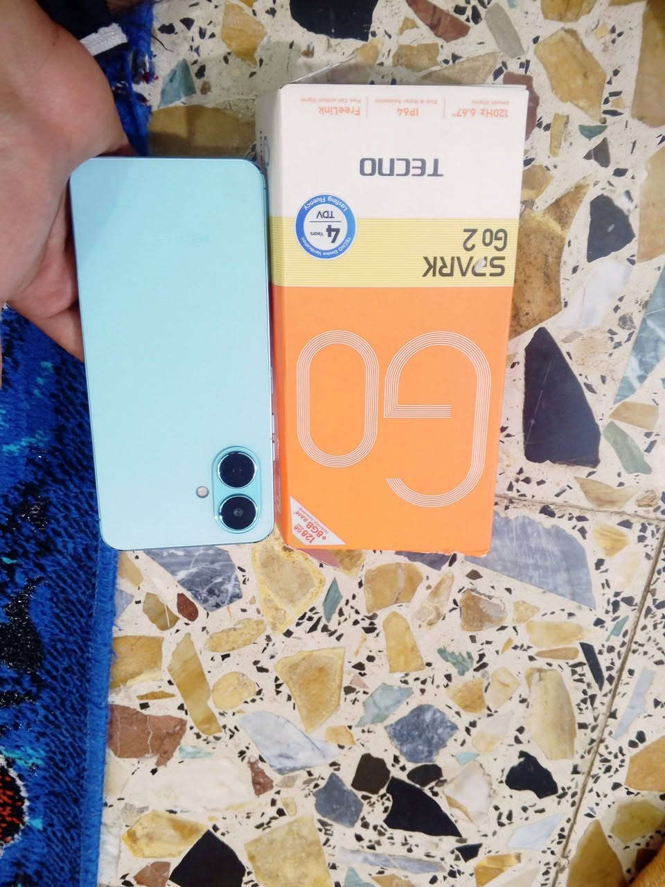 تكنو سبارك 30c • ذاكره 128 • شاشه مكسره