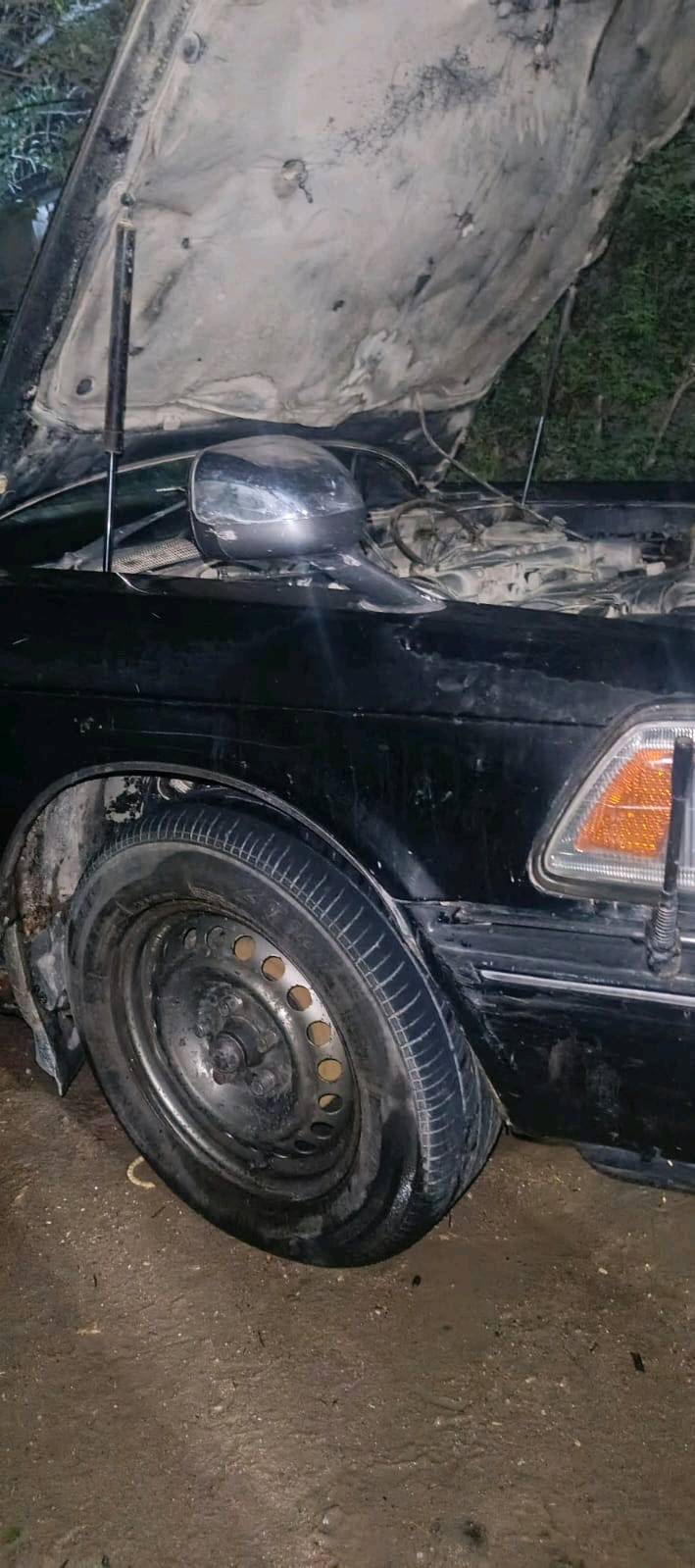 سياره كراون موديل 91 سياره حلوه ونظيفه مكينه حلوه ناعمه نظيفه والكير كذلك السياره حلوه بس مهموله السعر 35 وبيها مجال العنوان البصره قضاء شط العرب التنومه الصالحيه 772 256 3206