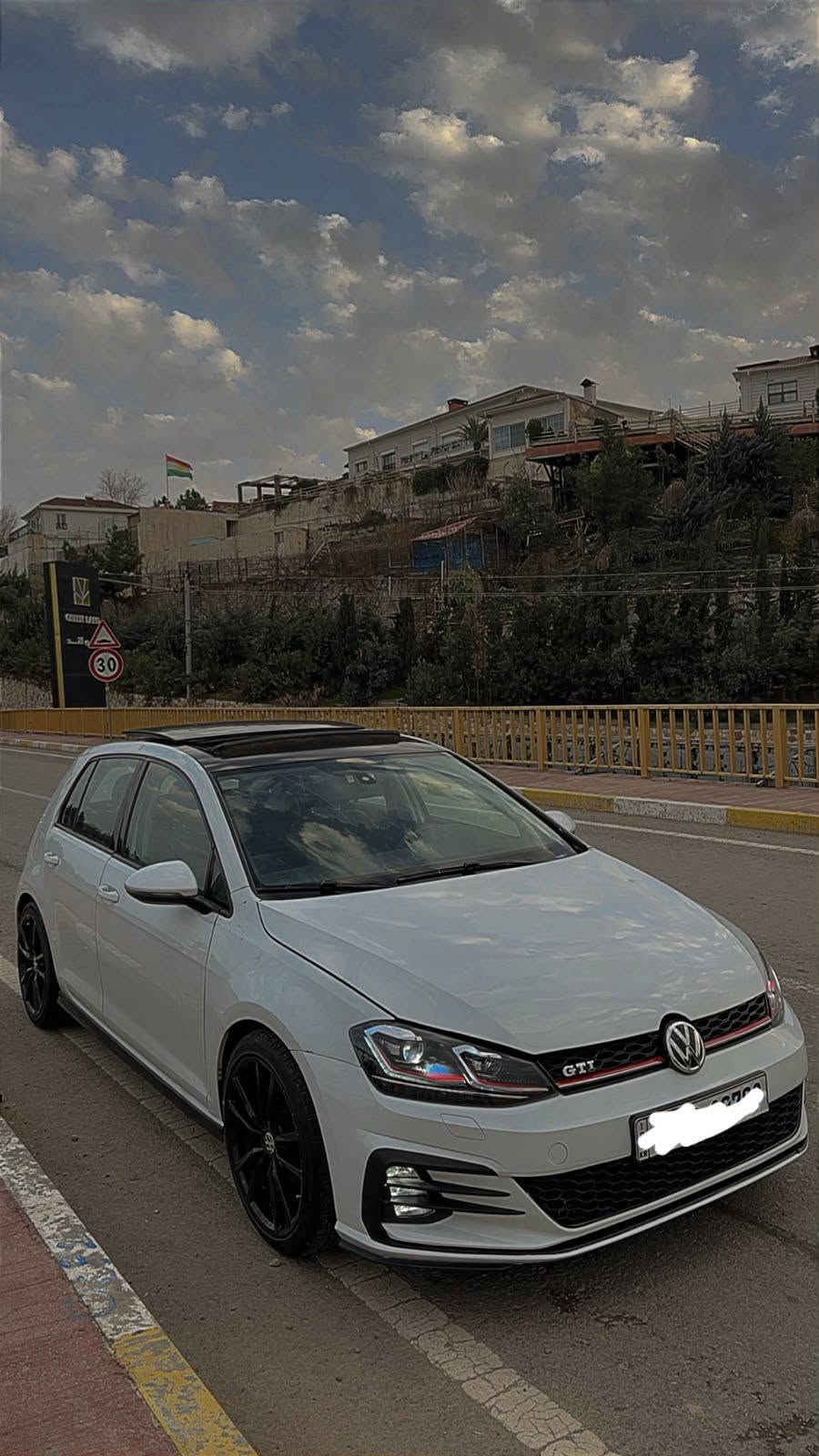 كولف TSI • ١٨٠٠ تيربو • ٢٠١٧ أربيل
