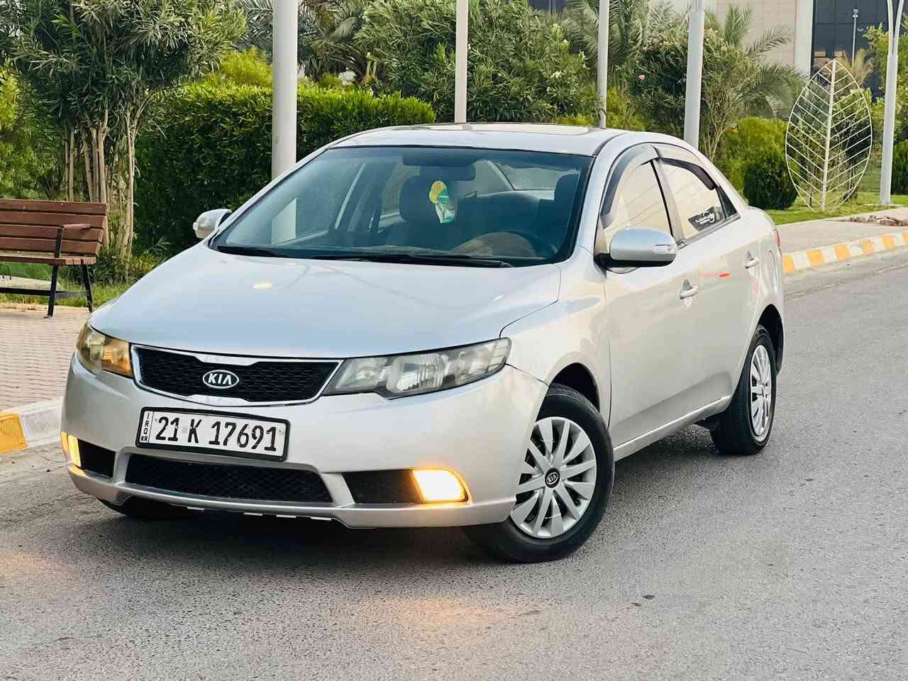 السلام عليكم...اعتذر عن الاقساط والوعدة..
للبيع بسعر مناسب جداً 67..
كيا سيراتو 2009 خليجي رقم سليمانية دولي سنوية وهزة جديدة...
فول مواصفات 1/1معروفة مواصفاتها مايحتاج اذكرها
سيارة بيها مكانات صبغ ابيع صبغ عام اثر جراد شرط الفحص تكم وقمارة بدون معجون بدون قطرة دواخل..
سيارة كير ومحرك وصدر وتبريد وتدفئة كلة شرط..
محرك 16 شرط...كير اوتوماتيك
العنوان صلاح الدين تكريت للاستفسار ***********
