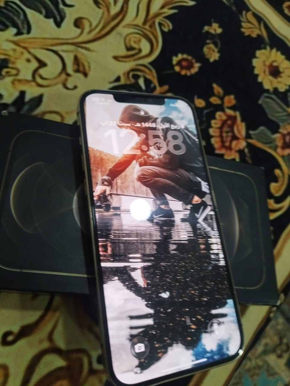 ايفون 12 برو ماكس ذاكرة 256 بطاريه 100
جهاز مبدل شاشه اصليه 3 خيارات وبطاريه اصليه فيس ايدي مايشتغل وياء كارتون مالته مطابق

السعر 350

***********
