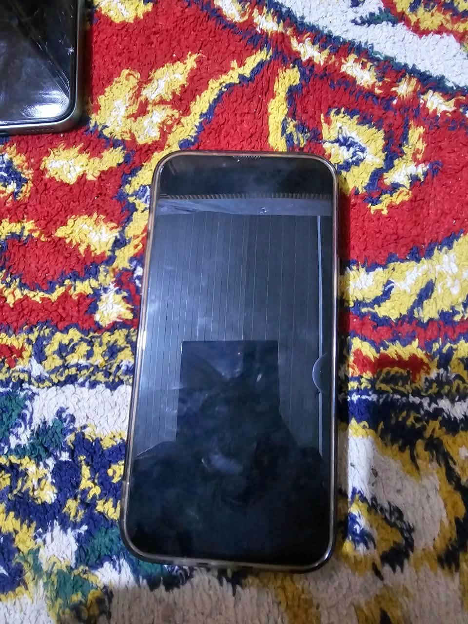 سلام عليكم جهاز 13 برو ماكس ذاكره 128 دبل سيمكرت شرق اوسط شرط الفحص بطاريه77 مستبدل شاشه فقط احسن نوعيه ب سوك سعر 600 قفل شراي خاص
