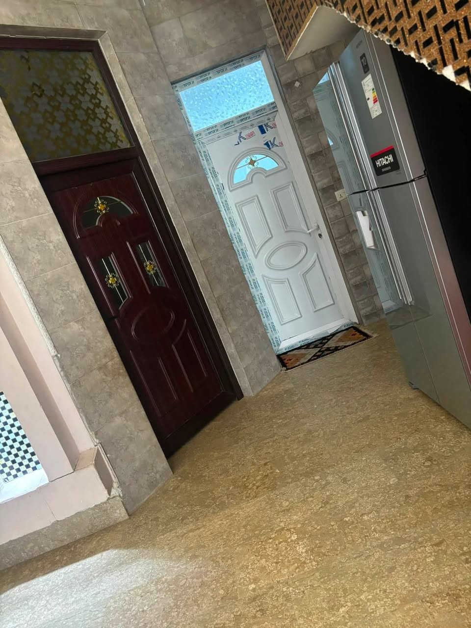 بيت للبيع بسكينه مقاطعه 2/9 شارع مخبز الساعدي بدايه الفرع مساحه 125 اتصل ***********
