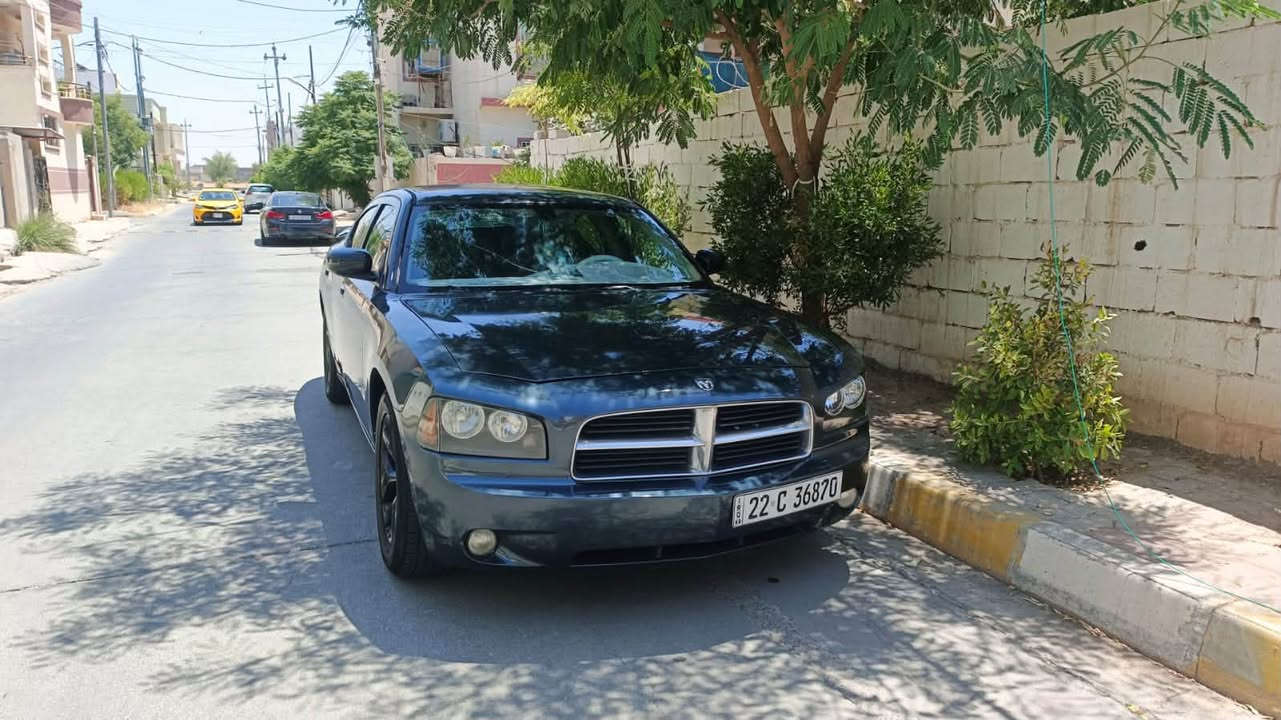 سلام عليكم 

جارجر للبيع 2007/ 3500اصل
 سياره خير من الله احلى من الصور بهواي مكاني كركوك سعرها قفل 90 من الاخير للاستفسار الاتصال على الرقم ***********
