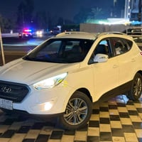 ارخص وانظف توسان للبيع موديـل 2015 خليجي كفاله مـِن صبغ او بارد وسونار...
