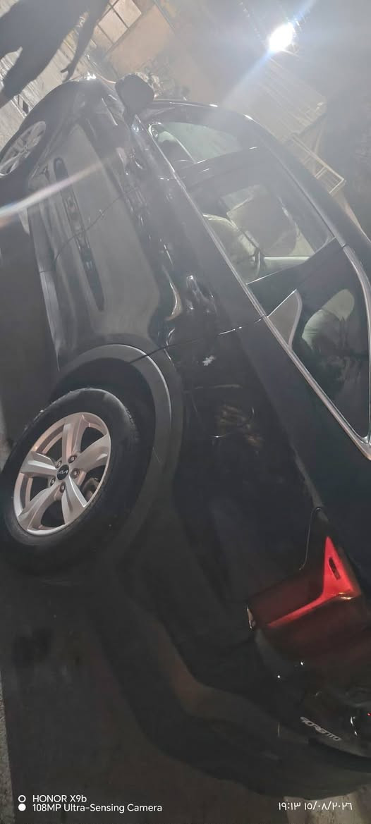 سلام عليكم
سورنتو للبيع مديل 2023

وارد امريكي
مكينه 2500
7راكب 

حادثهه فقط شويه بلبنيد

رقم بغداد تحويل مباشر

ماشيه 47

السياره جاهزه من كلشي

مكاني بغداد

السعر 210 وبيهه مجال

***********
