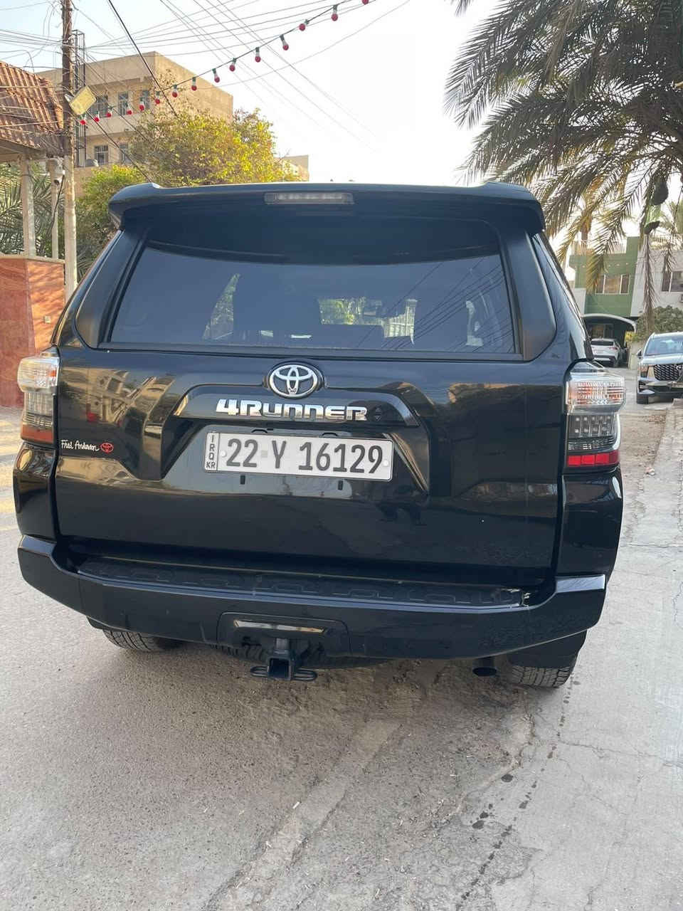 السلام عليكم 
تيوتا 4 رنر موديل 2023  Sr5 
ماشية 32،626 ميل
وارد امريكي ضربتهة خفيفه كلش الباب لخلف السايق ومصلح بدون ايرباك كما موضح بصور 
ايرباك سليم 
محرك 4000 
6 سلندر 
5 راكب 
دفع رباعي 4 ويل 
رادار امامي خلفي 
نقطة عمياء 
كامرة 
كشن السائق كهرباء 
رقم اربيل  تحويل ثاني يوم 

السعر المطلوب،28500$

العنوان : بغداد - الدورة 

رقم الهاتف : 
زين: *********** اتصال + واتساب 
اسيا : *********** فقط واتساب بغداد, العراق

نص مكتوب في الصور:
- BIDCARS