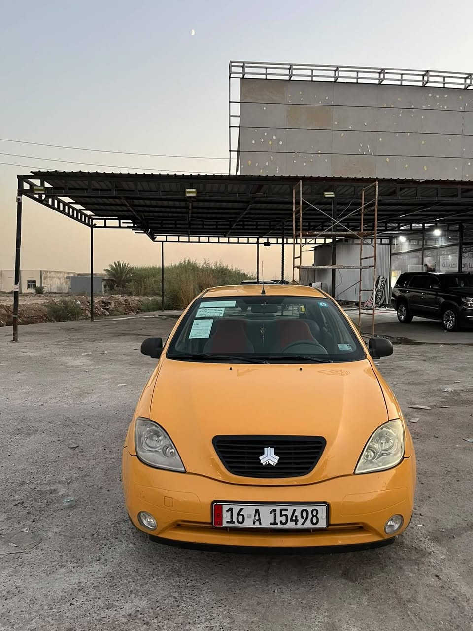 سلام عليكم طيبه موديل ١٥ السياره حيل حلوه ونضيفه مكفوله مكينه وكير وحداديه  كهربائيات كلها شغاله سايد بريك تخم تاير باتري جديد  رقم قادسيه سنويه لل٣١  السعر ٣٨ وبيها مجال  شي بسيط المكان ديوانيه مركز الرقم ***********
