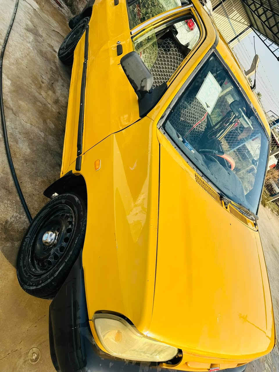 السلام عليكم سايبه للبيع مديل 12
كير ومحرك شرط سياره شوفت عينك 

كهربائي كله شغلله غرفته تخبل 

شواصي تخبل كشره قطرت خياس مابي 

راعيه يريد مداور رقم بغداد الماني 

تخم تاير جديد صدر جديد 

مكان سياره بابل شوملي 

السعر 17

‏***********
