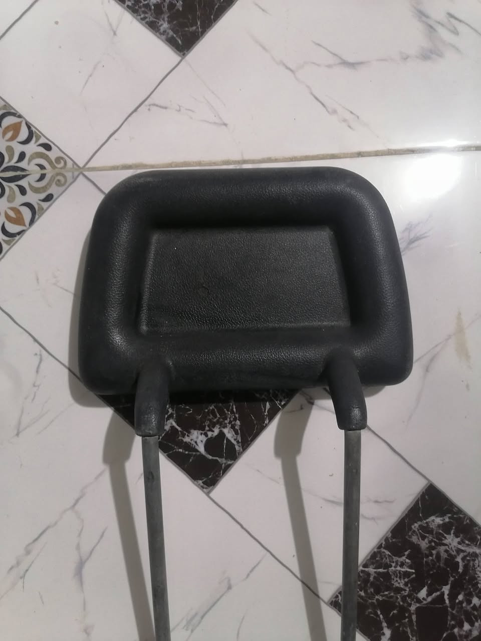 سلام عليكم غراض لبيع كلمن وسعره شتريد خابرني وتدلل ***********
