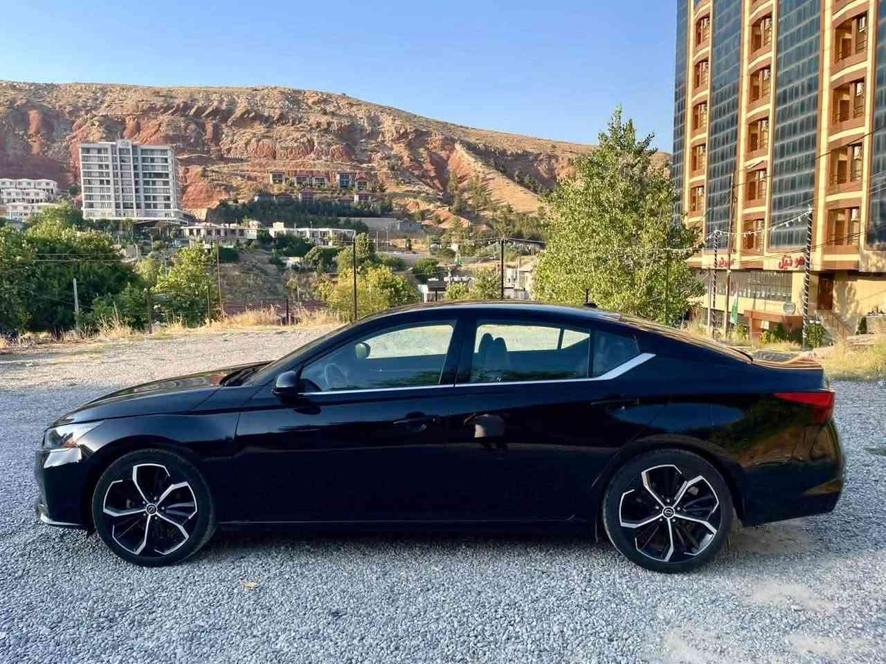 Altima SR
2024
بونیت جملغ سبغ
رقم کاتی 
155$ 
***********
