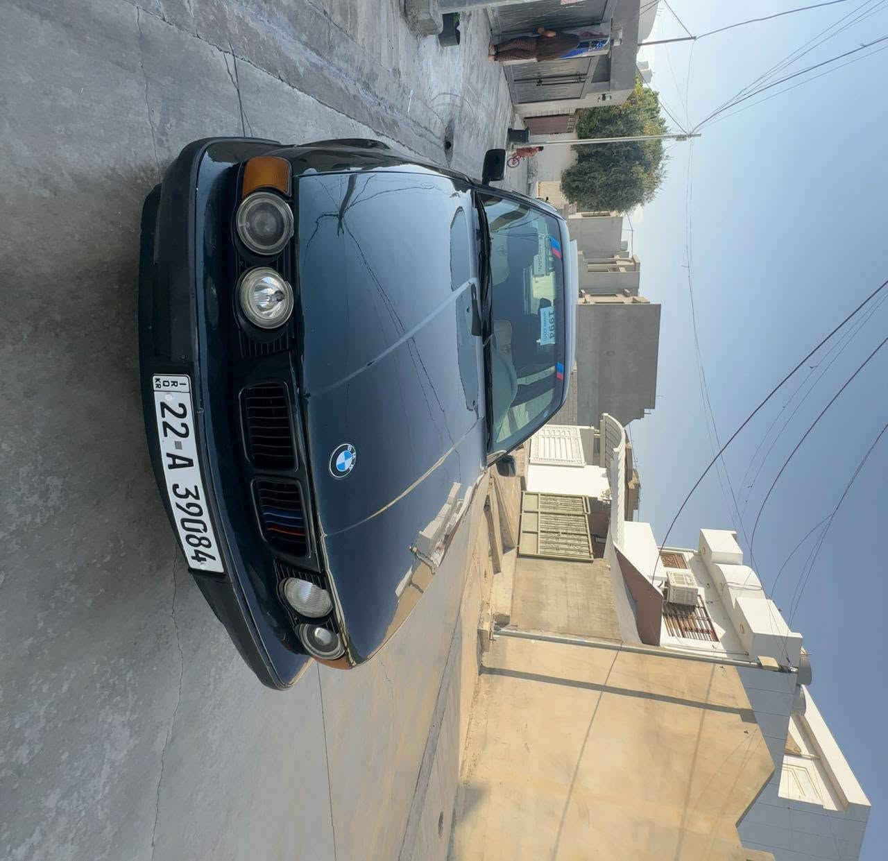 BM
مۆدیل 1994
525گێرعادی
دووجام کارەبای
سڵایت 
یەک دینار مەسروفی تیانیە
عامە بۆجوانی 
سەنەوی تازەیە تا2031
بەناویی خۆمەوەیە 
کۆبۆنی بانزینی هه یە 
سعری 48مامەڵە 
***********
***********
