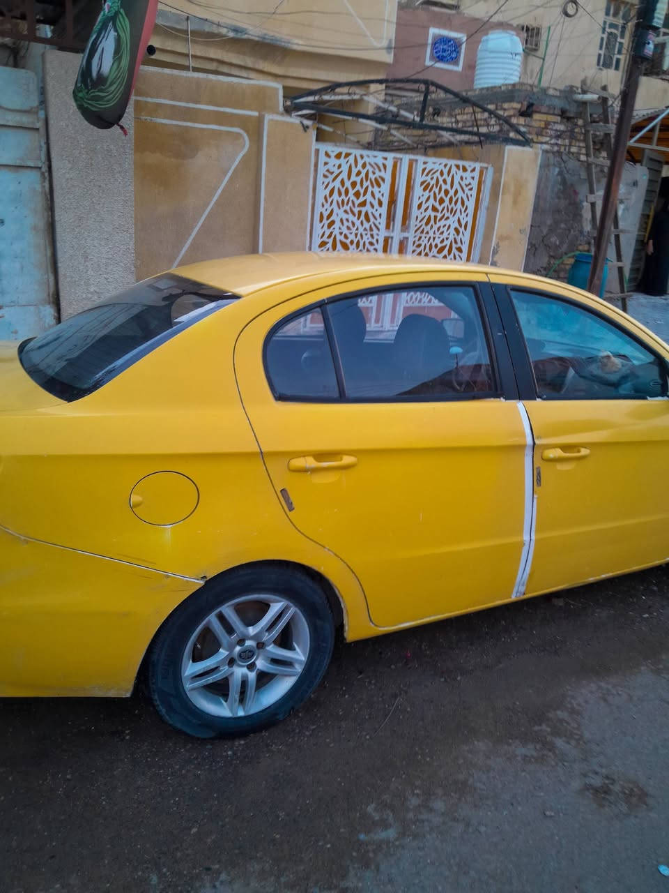 سلام عليكم فاو اولي مديل 2015
مكينة و كير كورلا و رقم بغداد انكليزي بأسمي سنوية لل30 مصفرة هيئة و غرامات و خط وبحث مكان السيارة بغداد الحسينية 
***********
سعر 37 و بيها مجال
