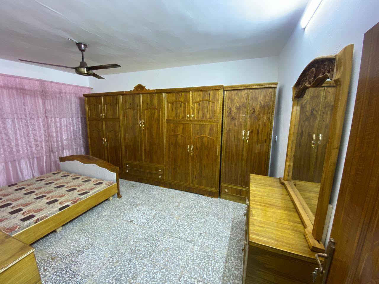 مليون الف يوجد لدينا توصيل بغداد والمحافظات الحجز واتساب ***********
