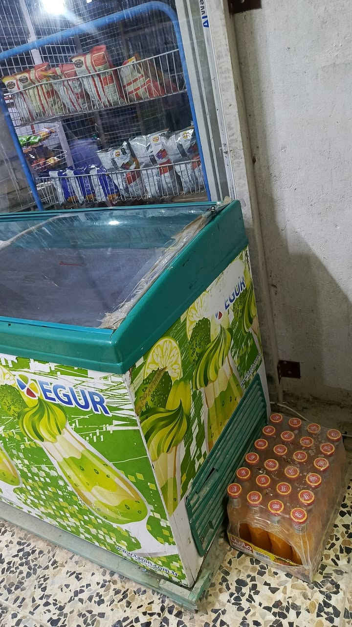للبيع فريزر تجميد
فريزر EGUR مستخدم بحالة جيدة، باب زجاج سحاب، مناسب للسوبر ماركت والمحلات.
💰 السعر: 225 ألف دينار، بي مجال
📍 كربلاء المقدسة
📞 ***********
📸 الصور حقيقية للفريزر.
