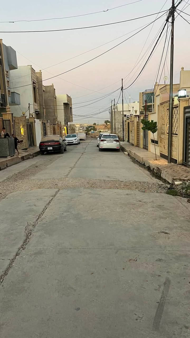 قطعة ارض للبيع المساحة ١٥٠ متر واجهة ٦ اتجاه قبله مشيرفة الثانية على يمين مدرسة مهد الحضارة للبنات سند طابو الايمن شرط التحويل
***********
***********
