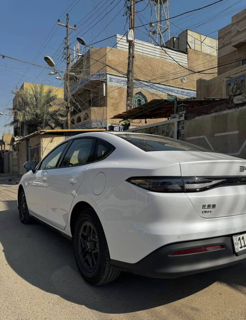 للبيع بي واي دي سيل فايف 2025 سياره كفاله عامه من الصبغ والبارد والتبديل ماشيه 13 الف الكلي السعر والاستفسار اتصل عالرقم عنواني بغداد الرصافه 
***********
