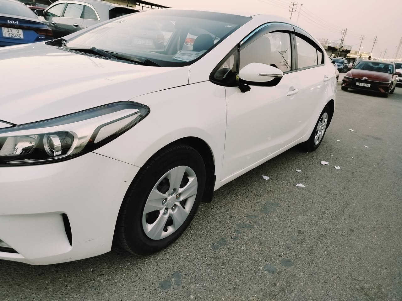 السلام عليكم كيا سيراتو موديل 17 
خليجي محرك 1600 سياره جاهزه 
 بيها صبغ جاملغ خلفي اوبنيد مبدل بلادي بدون دواخل 
 رقم ربيل انكليزي تريد وكاله تريد تحويل 
 السعر 117 سونار داخل المنشور 
 مكان السياره واسط 
***********
