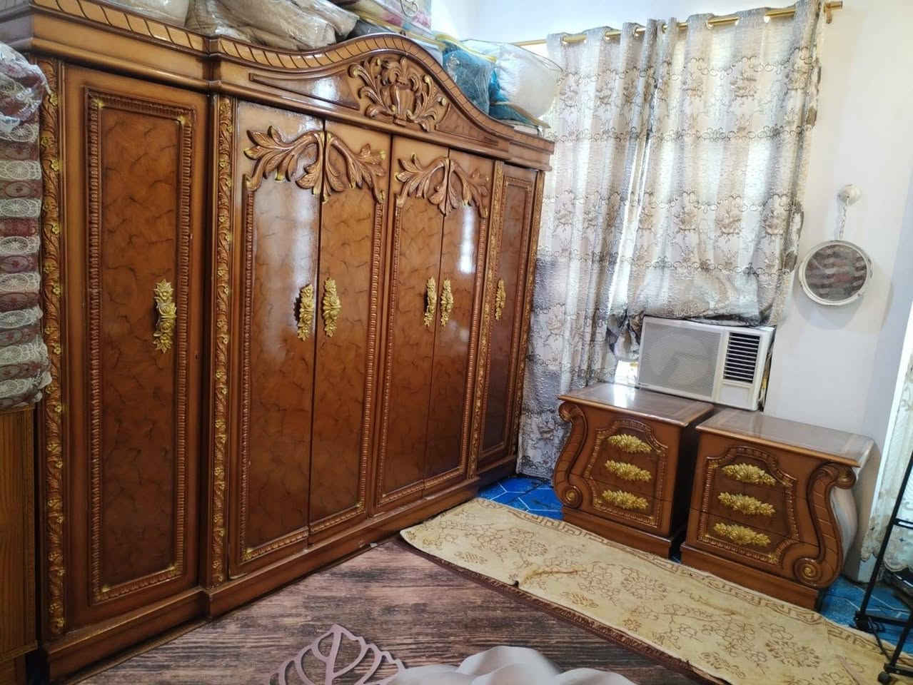 السلام عليكم غرفه كويتيه درجه اولى جيده ثقيله كامله مابيه اي زلغ اوضربه محتاجين واريد انبيعه وبل عافيه عليه الياخذه والله ماخذينه مليونين ونص وهسا اريده مليون ونص وبيه مجال الطيبين
العنوان حي نصر قرب السوق استفسار *********** ادمن وافق رحمه الله والديك 
السلام عليكم غرفه كويتيه درجه اولى جيده ثقيله كامله مابيه اي زلغ اوضربه محتاجين واريد انبيعه وبل عافيه عليه الياخذه والله ماخذينه مليونين ونص وهسا اريده مليون ونص وبيه مجال الطيبين
