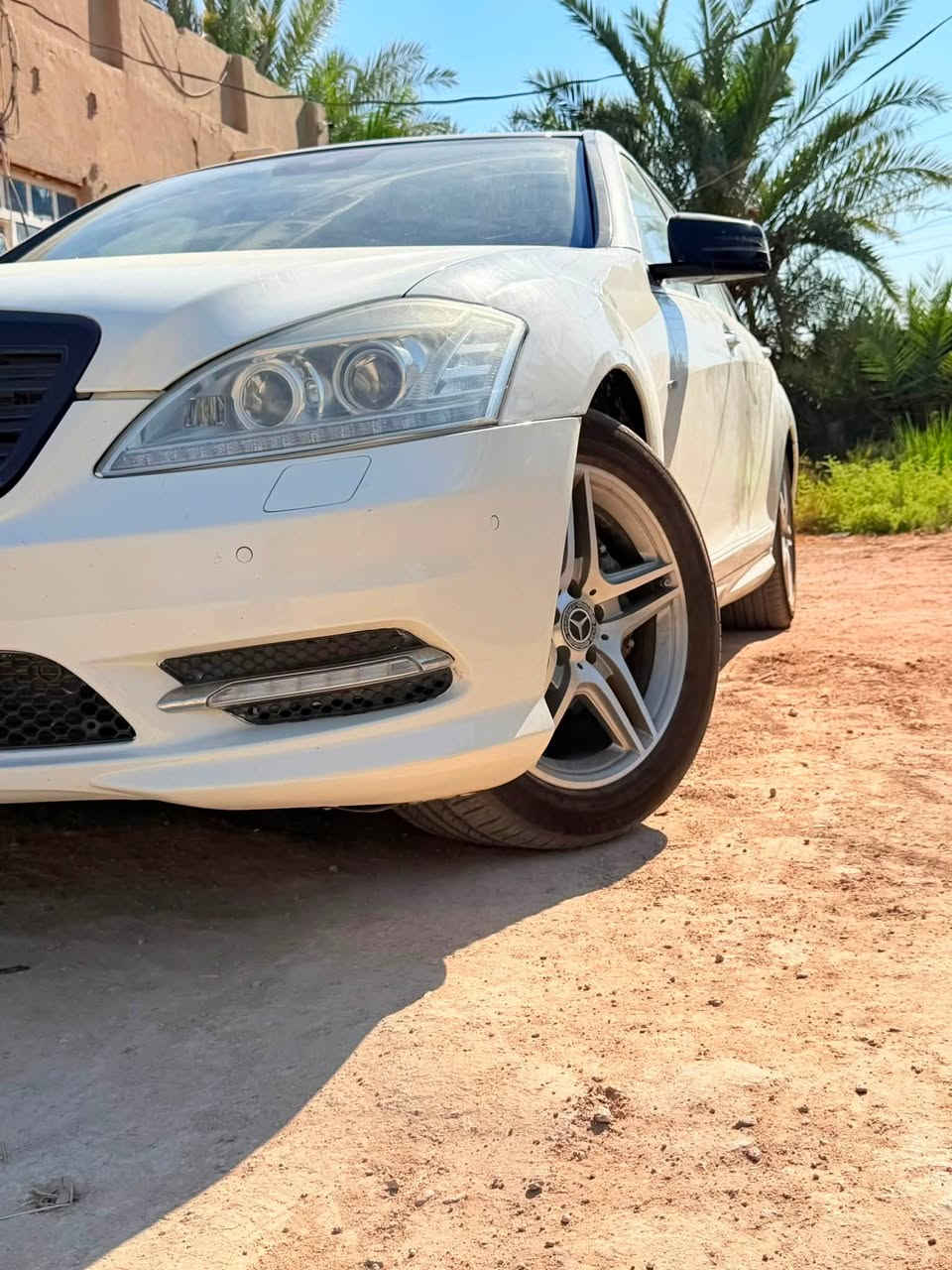 مراوس او بيع مرسيدس S350 موديل 2008 محدث 2013
الموديل: 2008 محدثة 2013

محرك جديد بعده بالضمان وارد ياباني كفاله

كير كفاله  

تخم لايت جديد 

تخم حجر بيئة

رقم بغداد بٱسمي سنوي 2029 

الحجم: لارج (Large) - قاعدة عجلات طويلة (باب طويل) لراحة قصوى للمقاعد الخلفية.

اللون الداخلي: جلد (بيج) بحالة جيدة جدا:

بنوراما 

السيارة مسرفسة بالكامل وجاهزة، لا تحتاج لأي مصاريف أساسية.

محرك جديد مبدل كفالع گير، وشاصي  كفاله عامه .

بيها كلير جاملغ خلفي  وبارد كلش بسيط 

- ماوس تحكم + تحكمات ستيرن

- لايتات داينمك اوتو Dynamic 

- تچاوي كهرباء امامي خلفي

السيارة كل شي بيها بلادي و كل اوبشناتها شغاله 

ديوانيه 
***********
سونار اليوم سويتلها وصور اليوم
